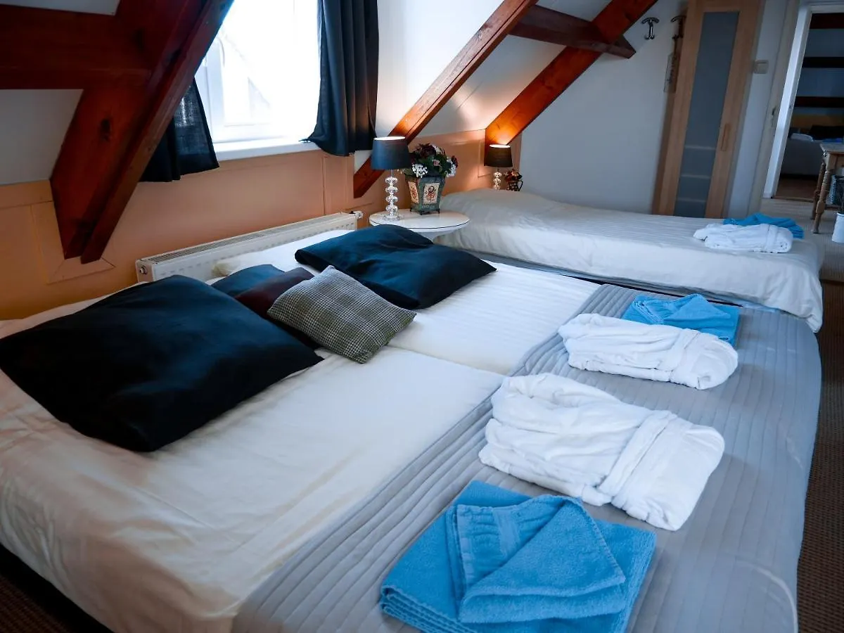 Hotel / Pension Villa Tanahlot Netherlands